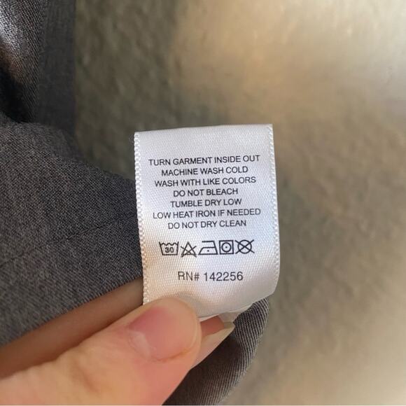 Figs Technical Collection Catarina Gray One Pocket Scrub Top XS - Picture 6 of 8